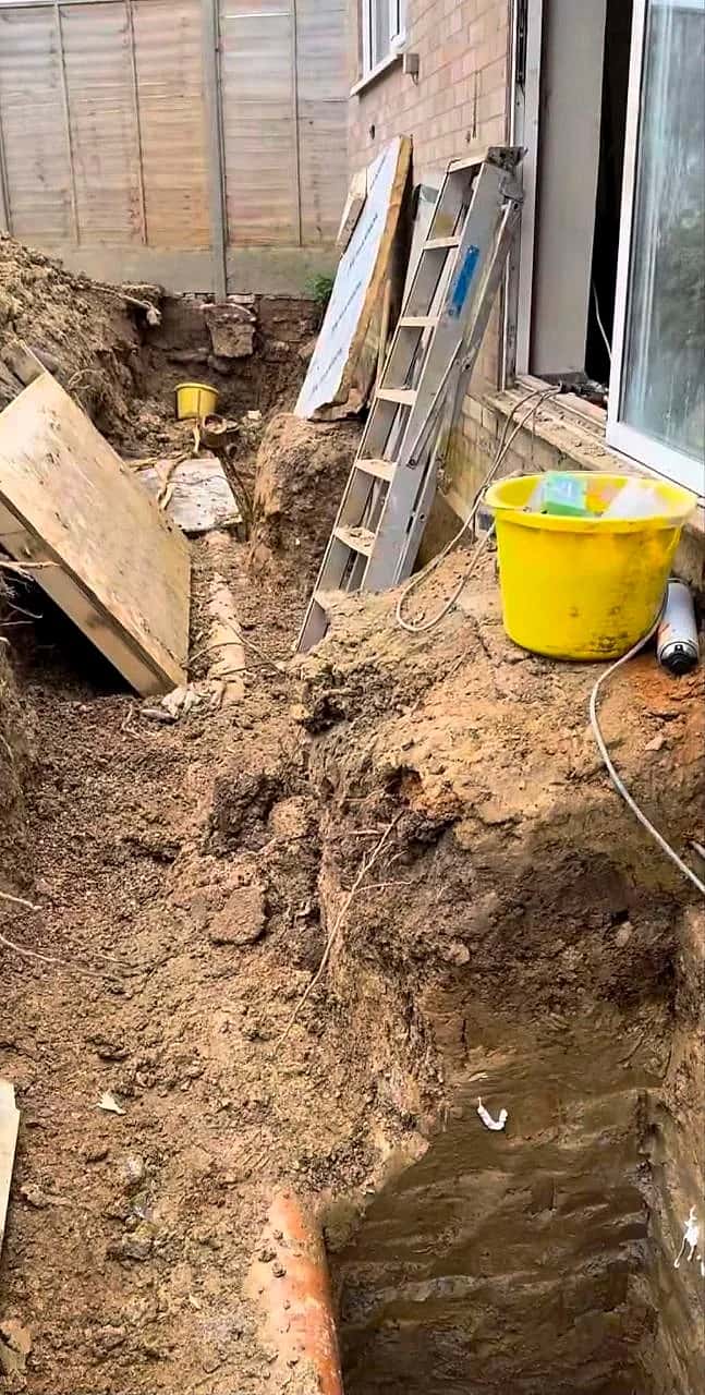 Structural underpinning works — underpinning (photo 2)