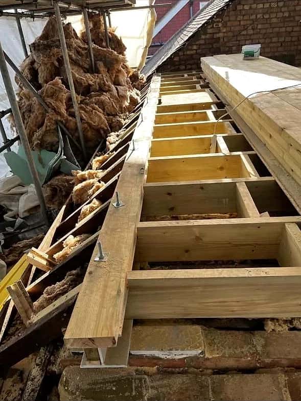 Loft conversion with dormer (photo 6)